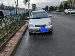 Toyota Yaris 2005 Silver