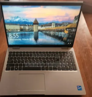 Laptop Dell Latitude 5520 16GB Intel Core i5 SSD 512GB