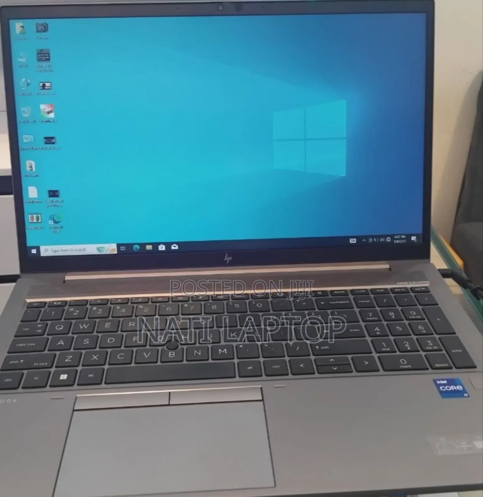 New Laptop HP ZBook Firefly G8 16GB Intel Core i7 SSD 512GB