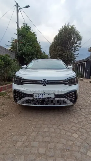 Volkswagen ID.6 2022 White