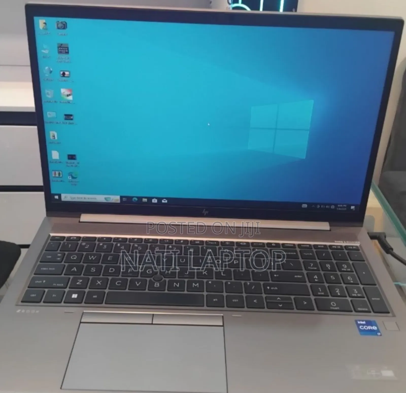 New Laptop HP ZBook Firefly G8 16GB Intel Core i7 SSD 512GB
