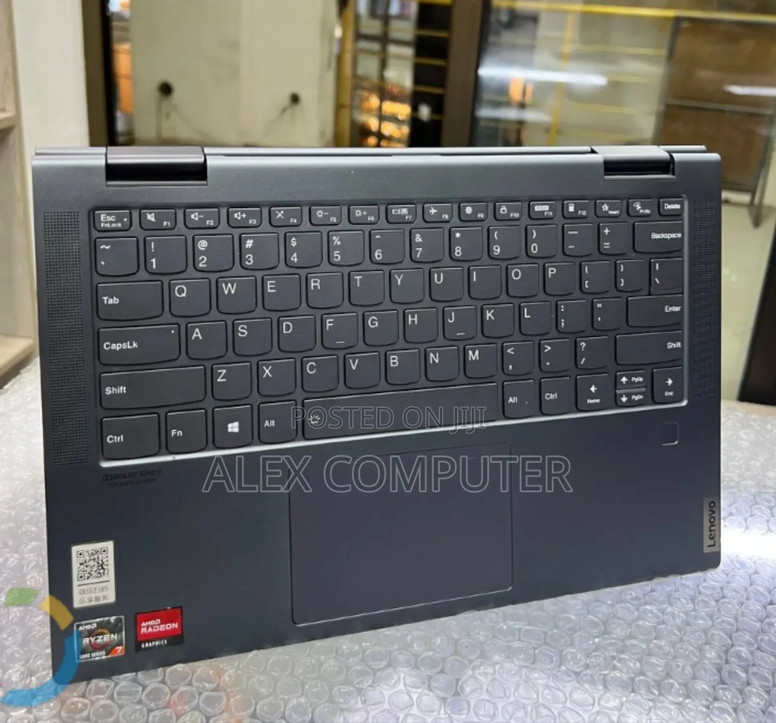 New Laptop Lenovo 16GB AMD Ryzen 7 SSD 512GB