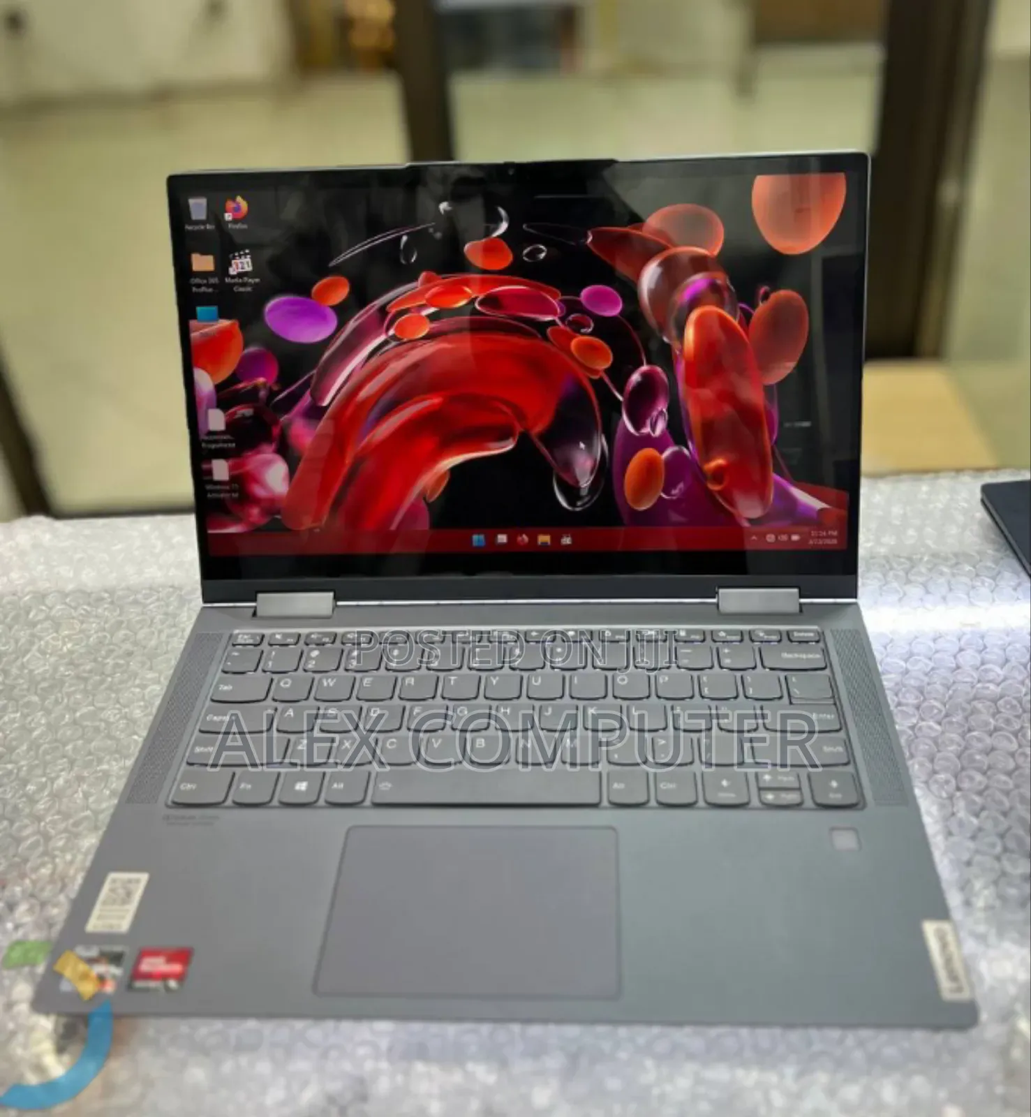 New Laptop Lenovo 16GB AMD Ryzen 7 SSD 512GB