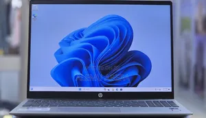 New Laptop HP 8GB Intel Core Ultra 5 SSD 512GB