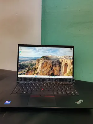 New Laptop Lenovo ThinkPad E14 Gen 2 16GB Intel Core i7 SSD 512GB