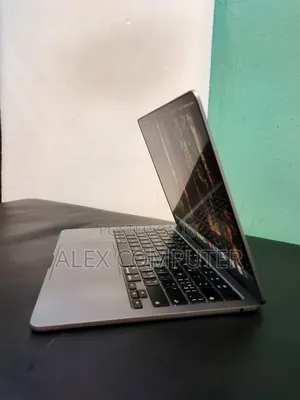 New Laptop Apple MacBook Air 2022 M2 8GB Apple M2 SSD 512GB