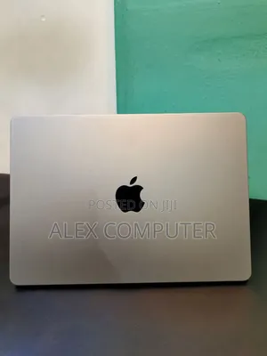 New Laptop Apple MacBook Air 2022 M2 8GB Apple M2 SSD 512GB