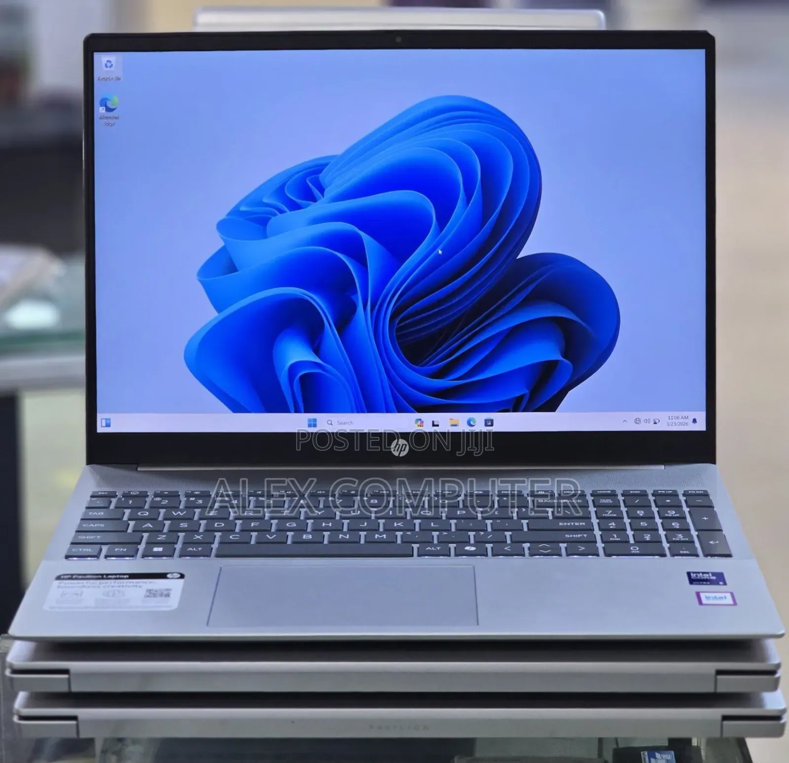 New Laptop HP Pavilion 15 8GB Intel Core Ultra 5 SSD 512GB