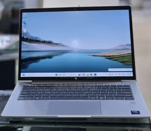 New Laptop HP ProBook 440 16GB Intel Core Ultra 5 SSD 512GB