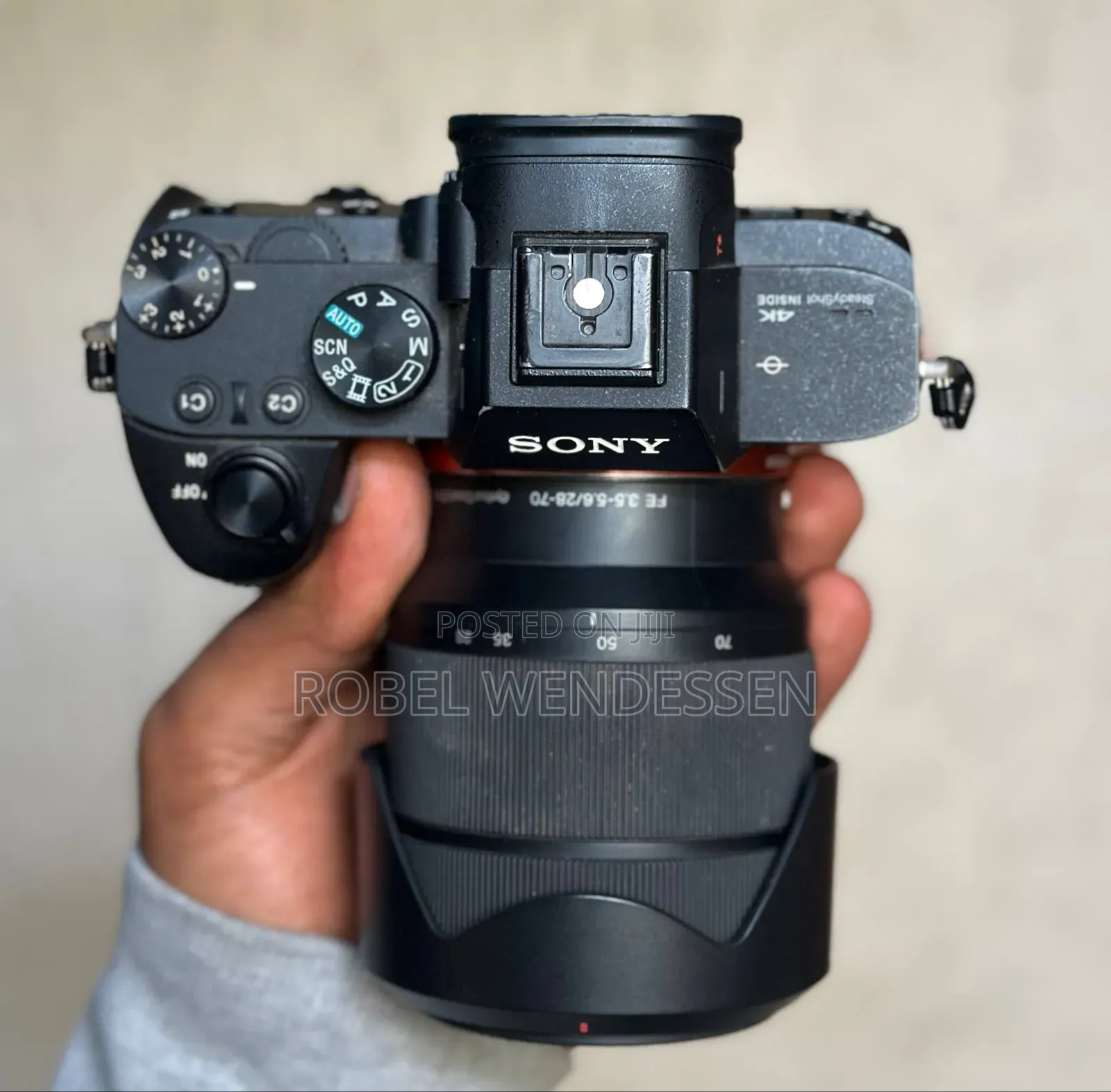 Sony A7 LLL 28-70mm Kit Lens 2 Batteries