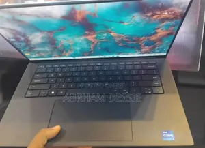 New Laptop Dell XPS 15 16GB Intel Core i7 SSD 512GB