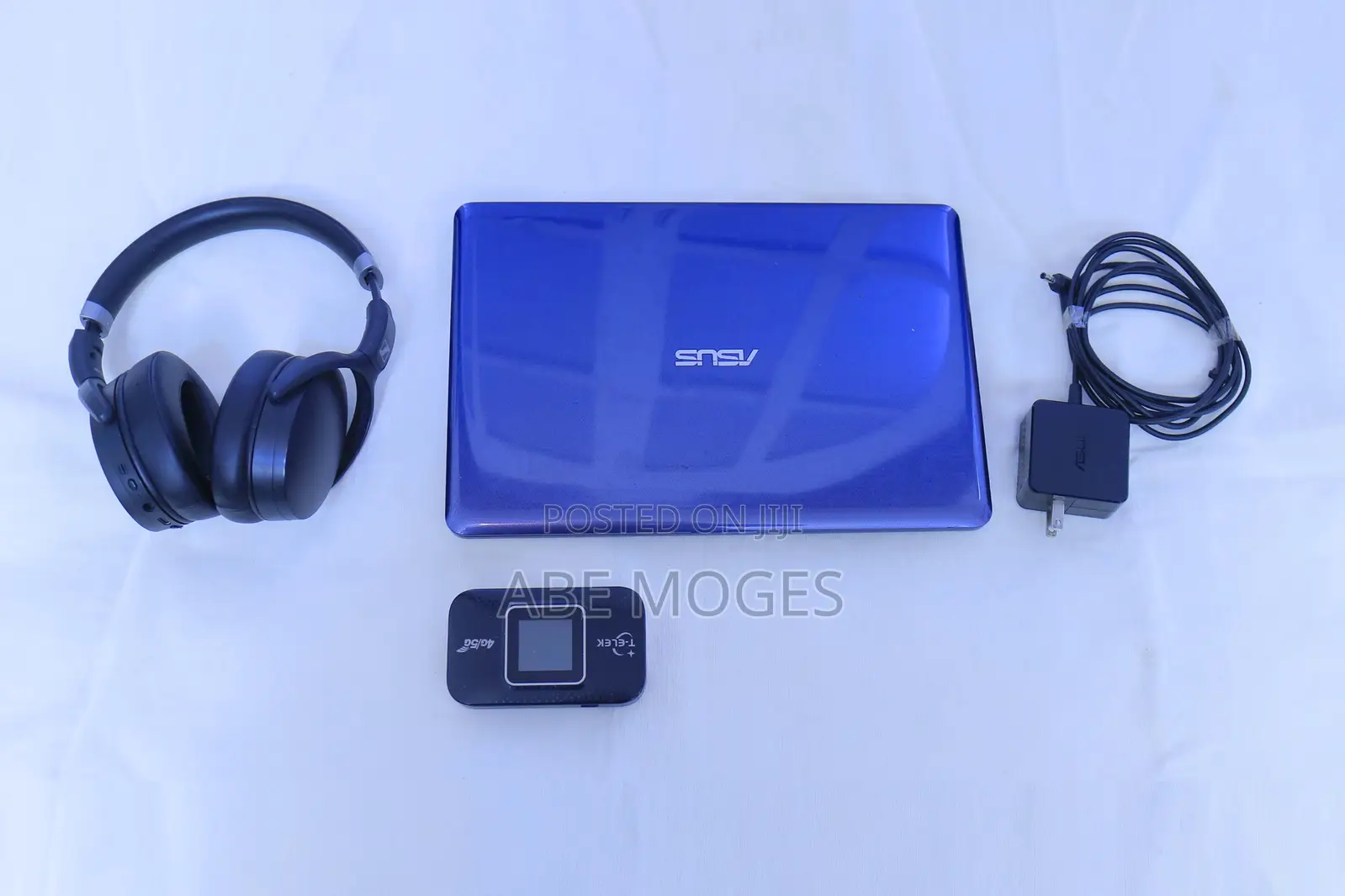 Laptop Asus F8VA 4GB Intel eMMC 32GB