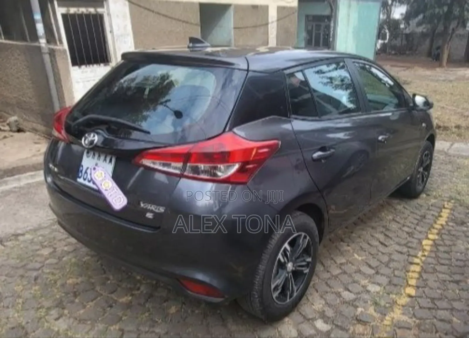 Toyota Yaris 2019 Gray