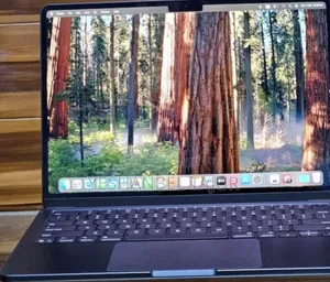 New Laptop Apple MacBook Air 2025 M4 13-inch 16GB Apple M4 SSD 256GB
