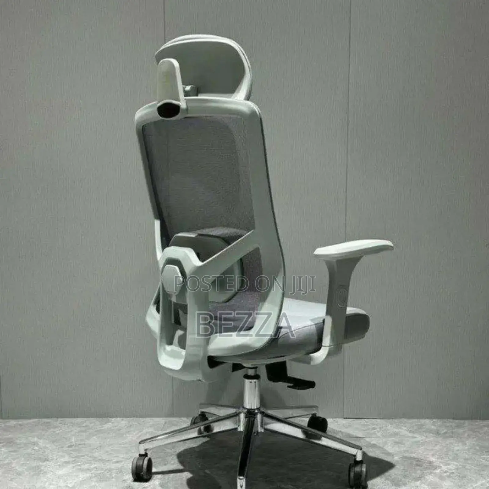 Quality Back Adjustable Manager Office Chair