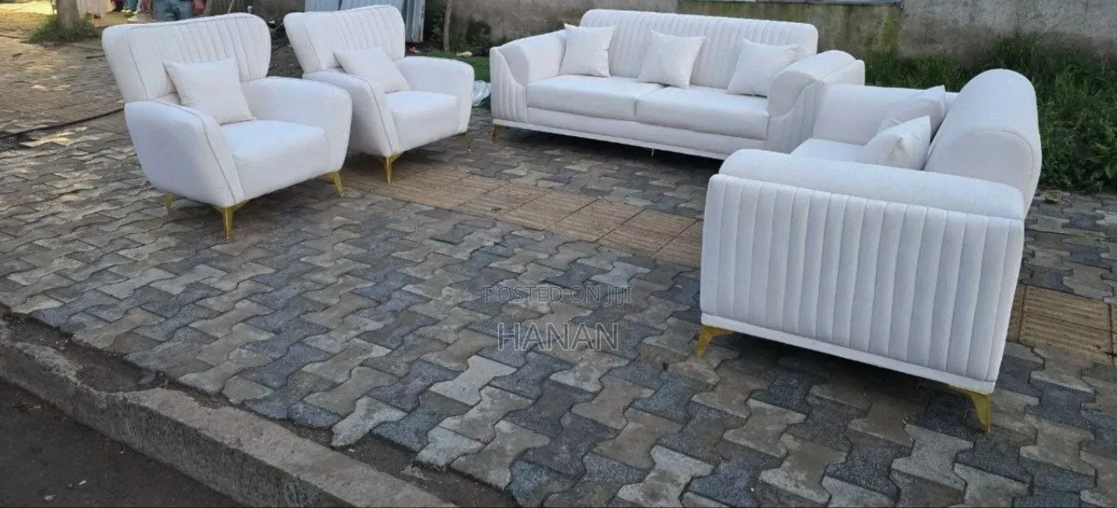 Girum Furniture