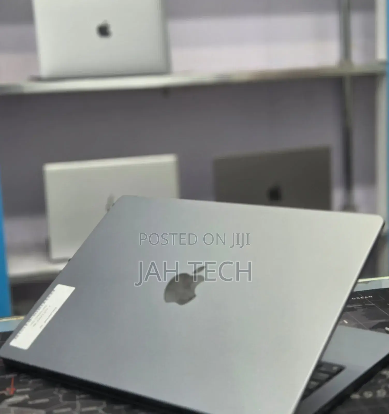 New Laptop Apple MacBook Pro M1 16GB Apple M1 Pro SSD 512GB