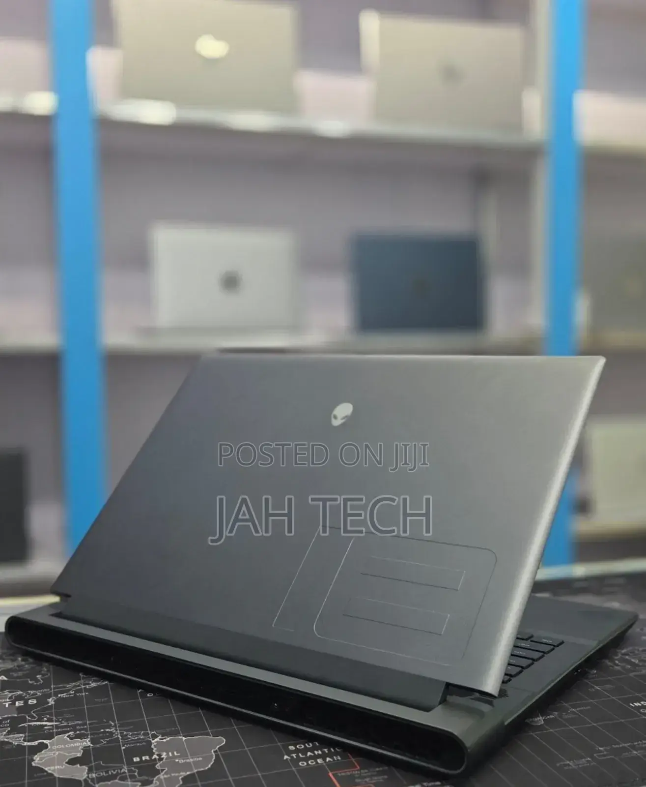 New Laptop Alienware M17x R2 16GB Intel Core i7 SSD 1T