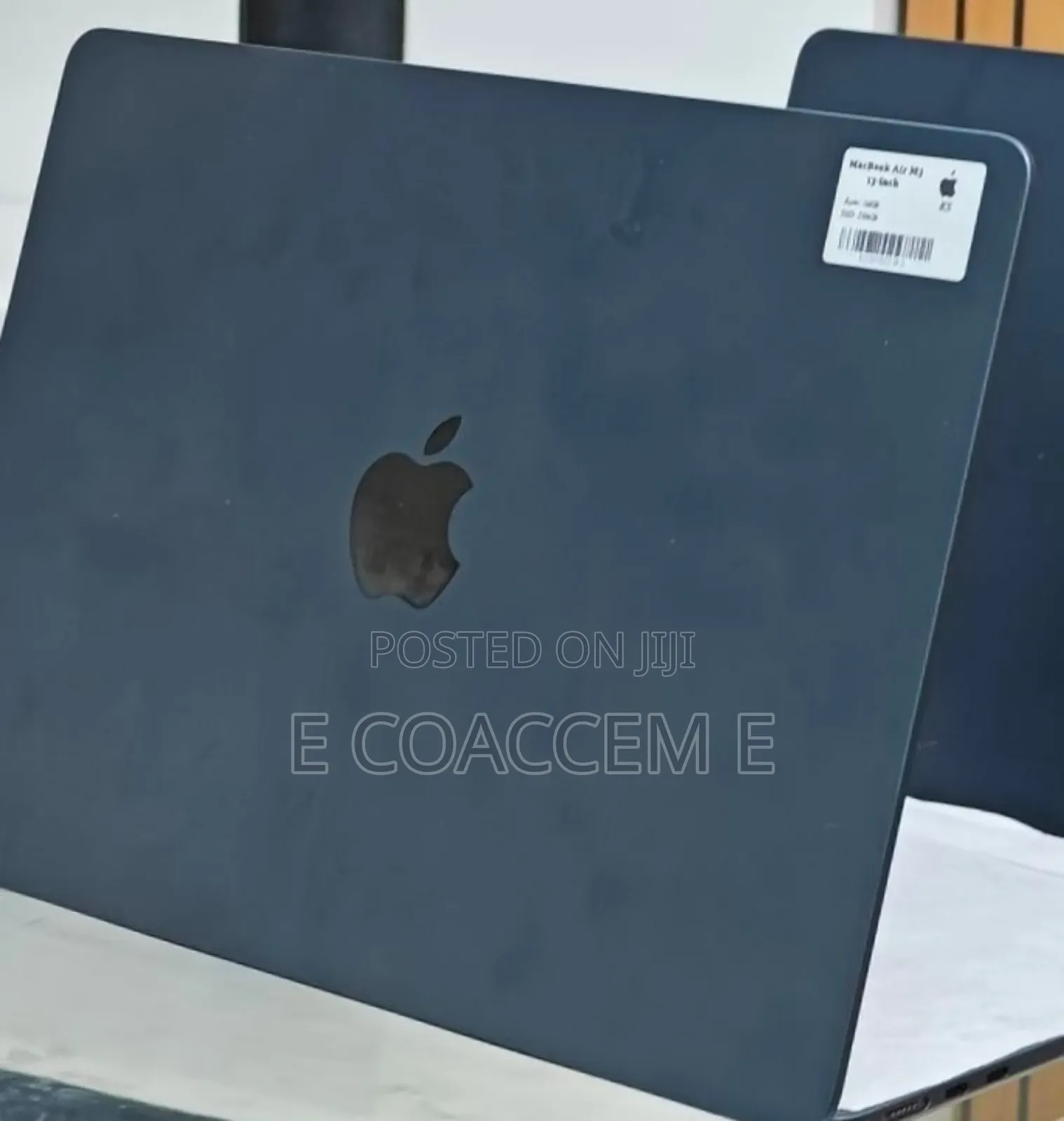 New Laptop Apple MacBook 16GB Apple M4 SSD 256GB