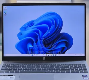 New Laptop HP Pavilion 15 8GB Intel Core i5 SSD 512GB