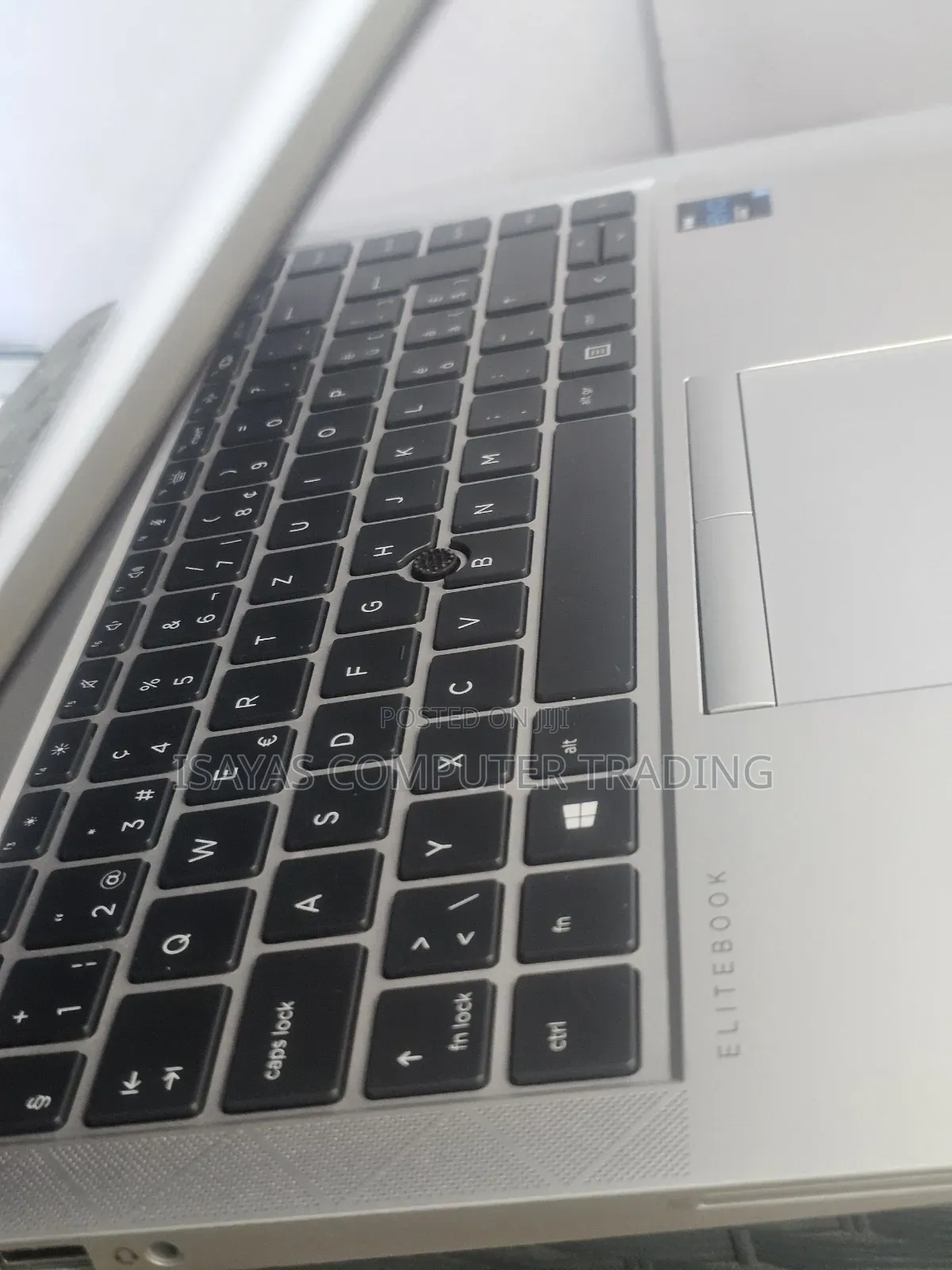 New Laptop HP EliteBook 840 G8 16GB Intel Core i7 SSD 512GB