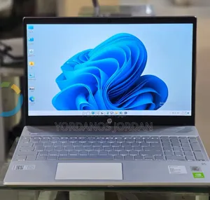 New Laptop HP Pavilion 15 16GB Intel Core i7 SSD 512GB