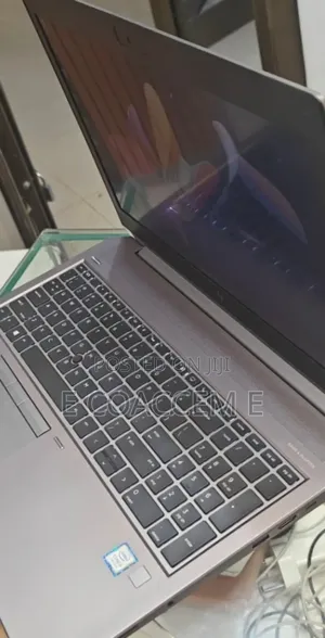 New Laptop HP ZBook Studio G5 16GB Intel Core i5 SSD 512GB