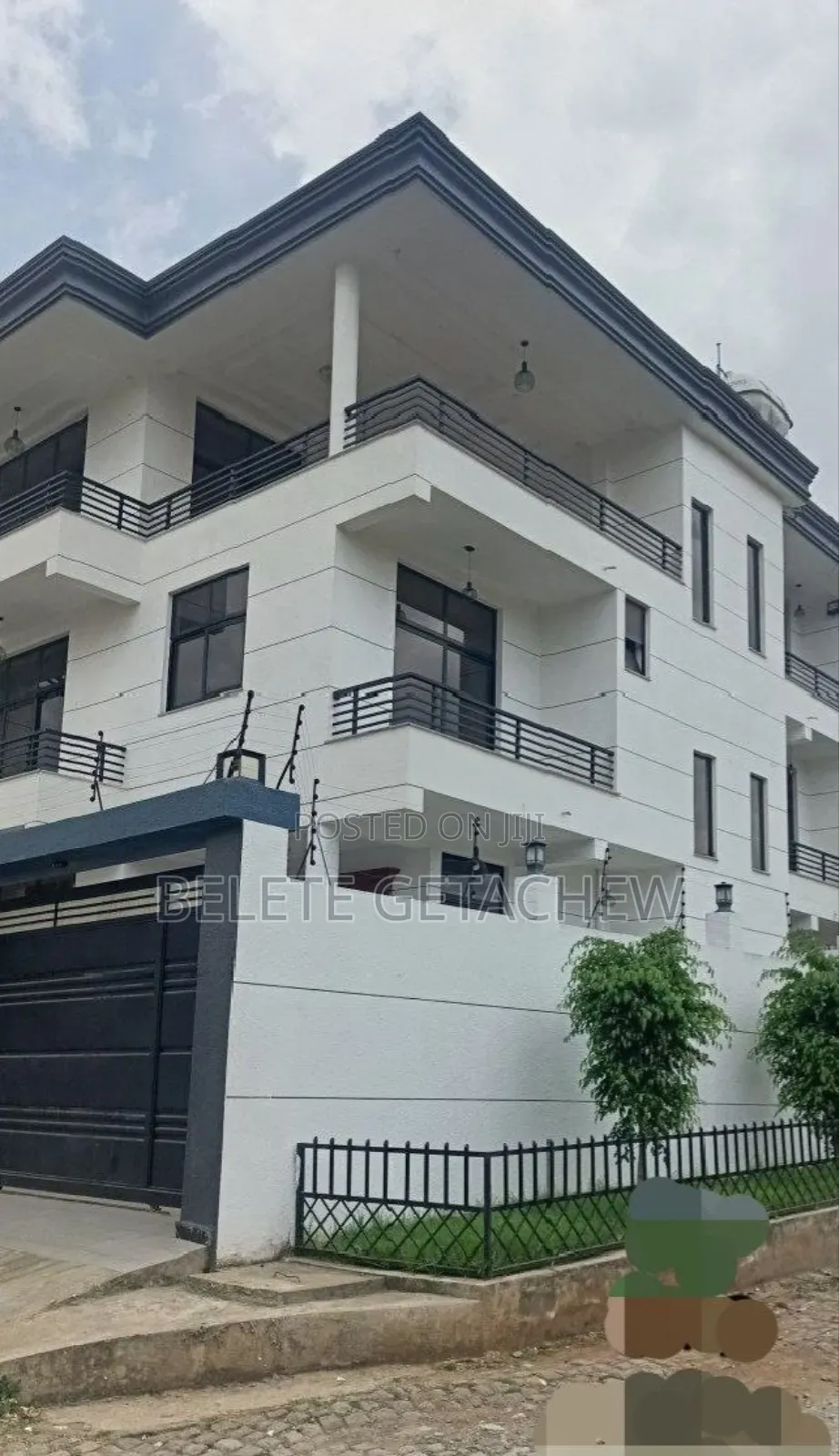 8bdrm House in Lebu, G+2 Luxury, Nifas Silk-Lafto for sale