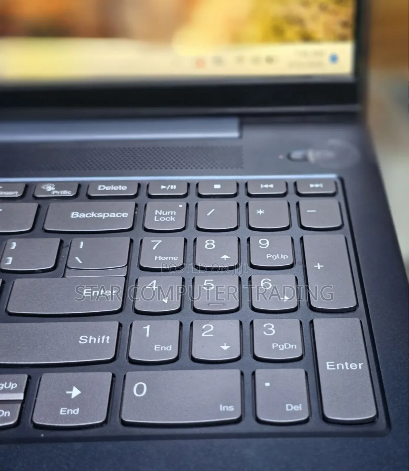 New Laptop Lenovo Ideapad 3 16GB Intel Core i7 SSD 256GB