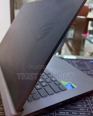 New Laptop Asus ROG Strix G15 16GB Intel Core i7 SSD 1T