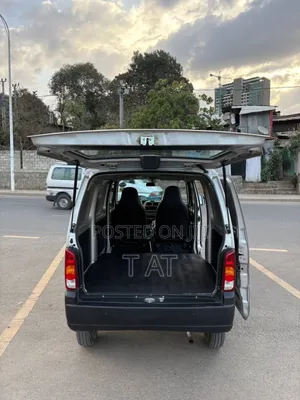 New Suzuki Eeco 1.2 CNG FWD 2024 Silver