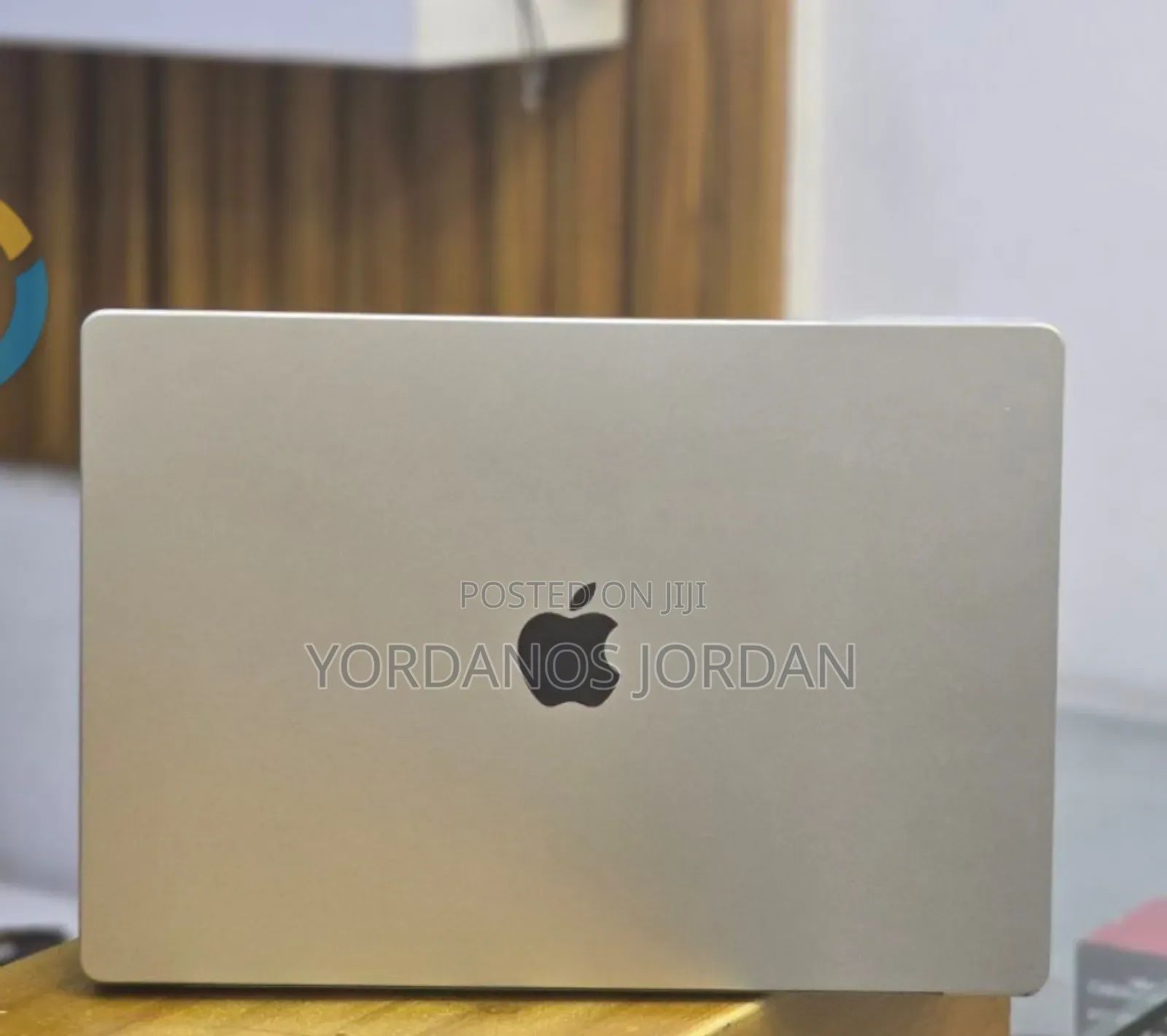 New Laptop Apple MacBook Pro M1 32GB Apple M1 Pro SSD 512GB