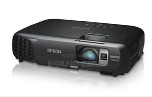 Epson Projector Ex 7220 : 3lcd 3-Chip Technology Brightness: 3,000