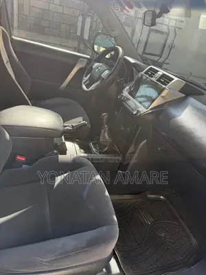 Toyota Land Cruiser Prado 2014 White