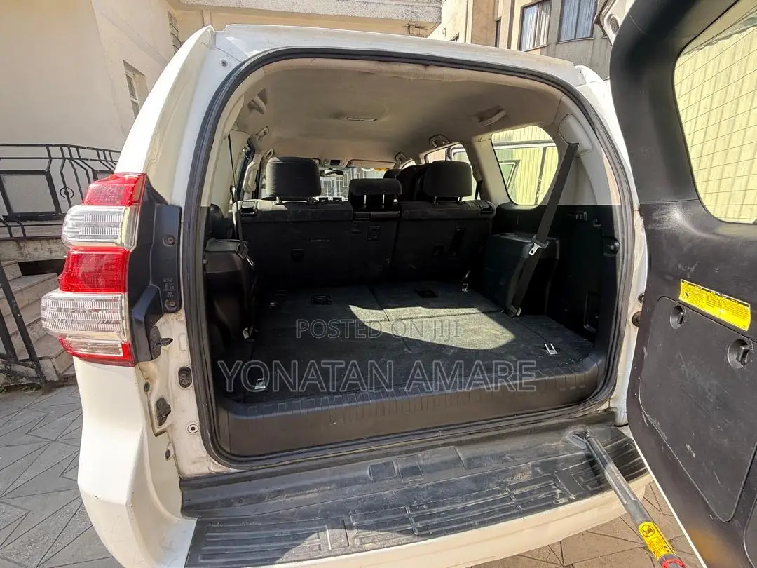 Toyota Land Cruiser Prado 2014 White