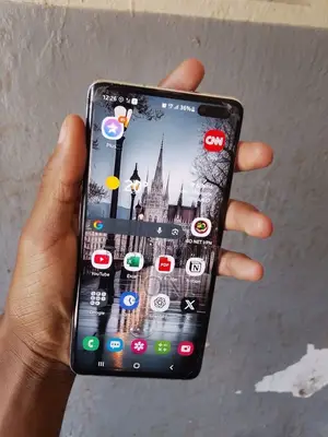 Samsung Galaxy S10 5G 256 GB Blue