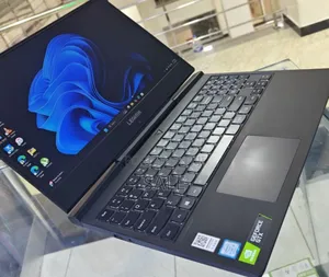 New Laptop Lenovo Legion Y7000P IRX9 Gaming Laptop 16GB SSD 1T