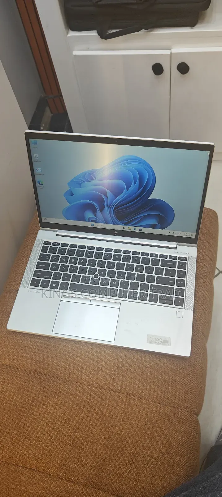 New Laptop HP EliteBook 845 G8 16GB AMD Ryzen 5 SSD 512GB