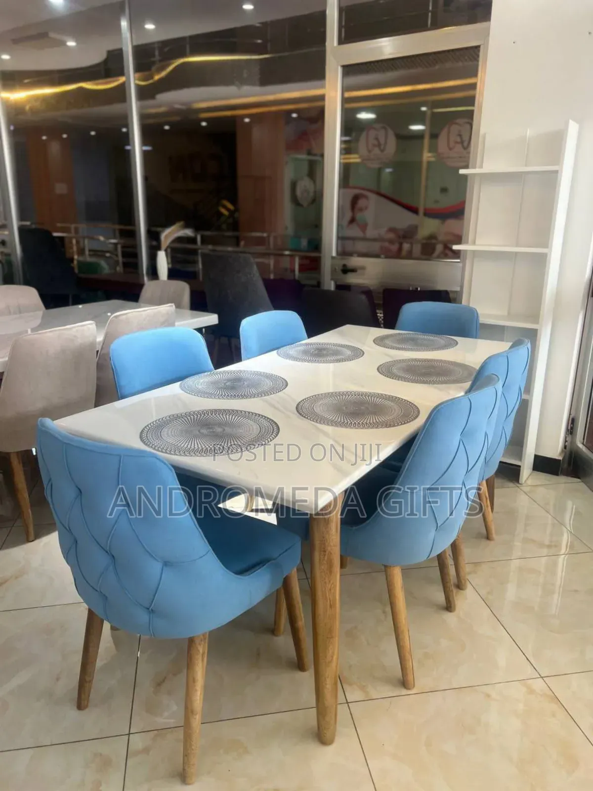 Dinning Table With 6 Chairs