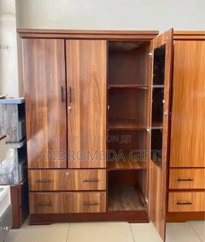 Luxury Closet - ዘመናዊ ቁምሳጥን