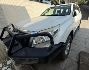 Toyota Land Cruiser Prado 3.0 D-4D (172 Hp) 2014 White