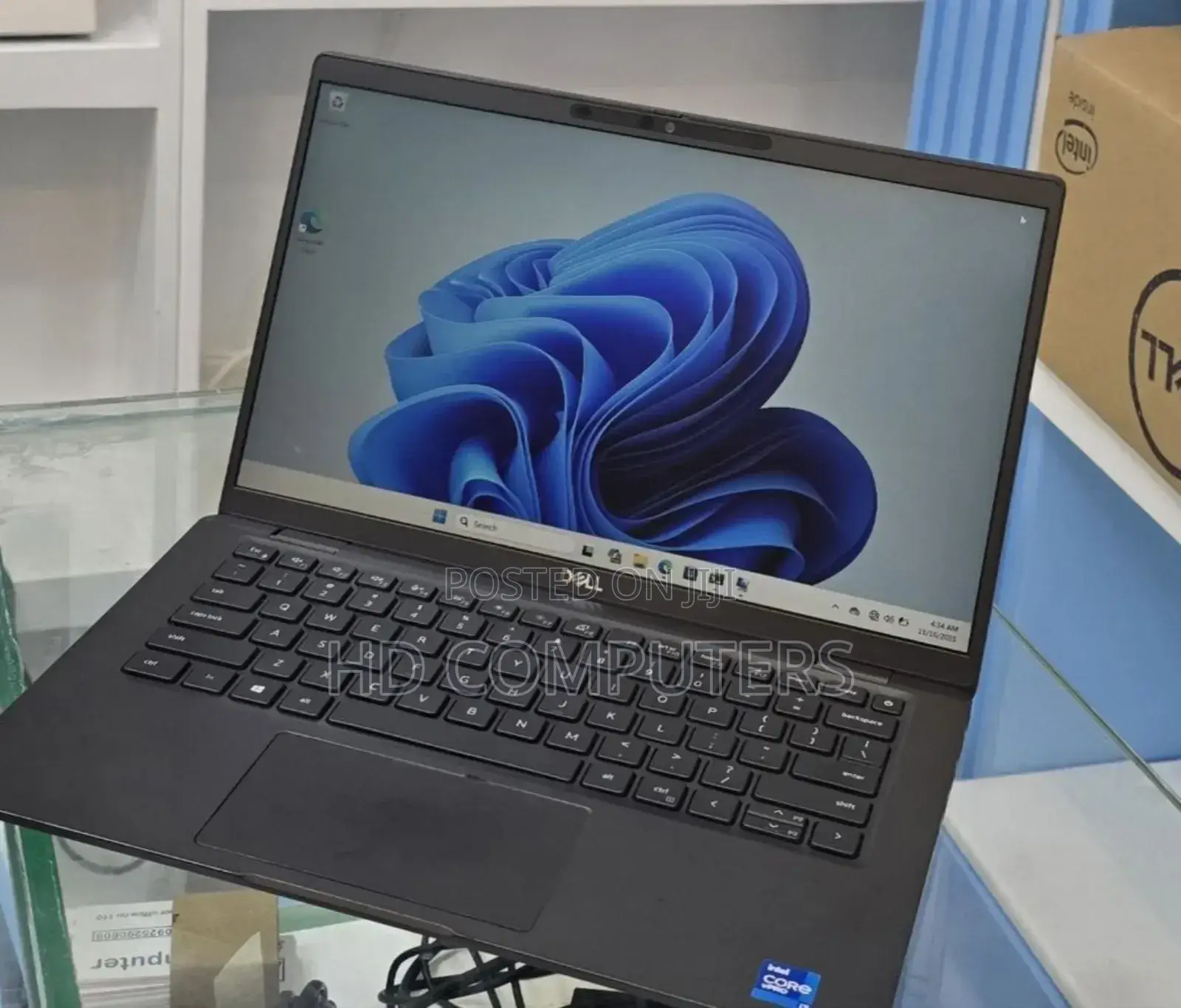 New Laptop Dell Latitude 7420 32GB Intel Core i7 SSD 512GB