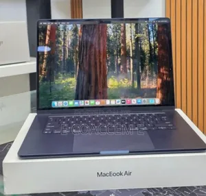 New Laptop Apple MacBook 16GB Apple M4 SSD 256GB