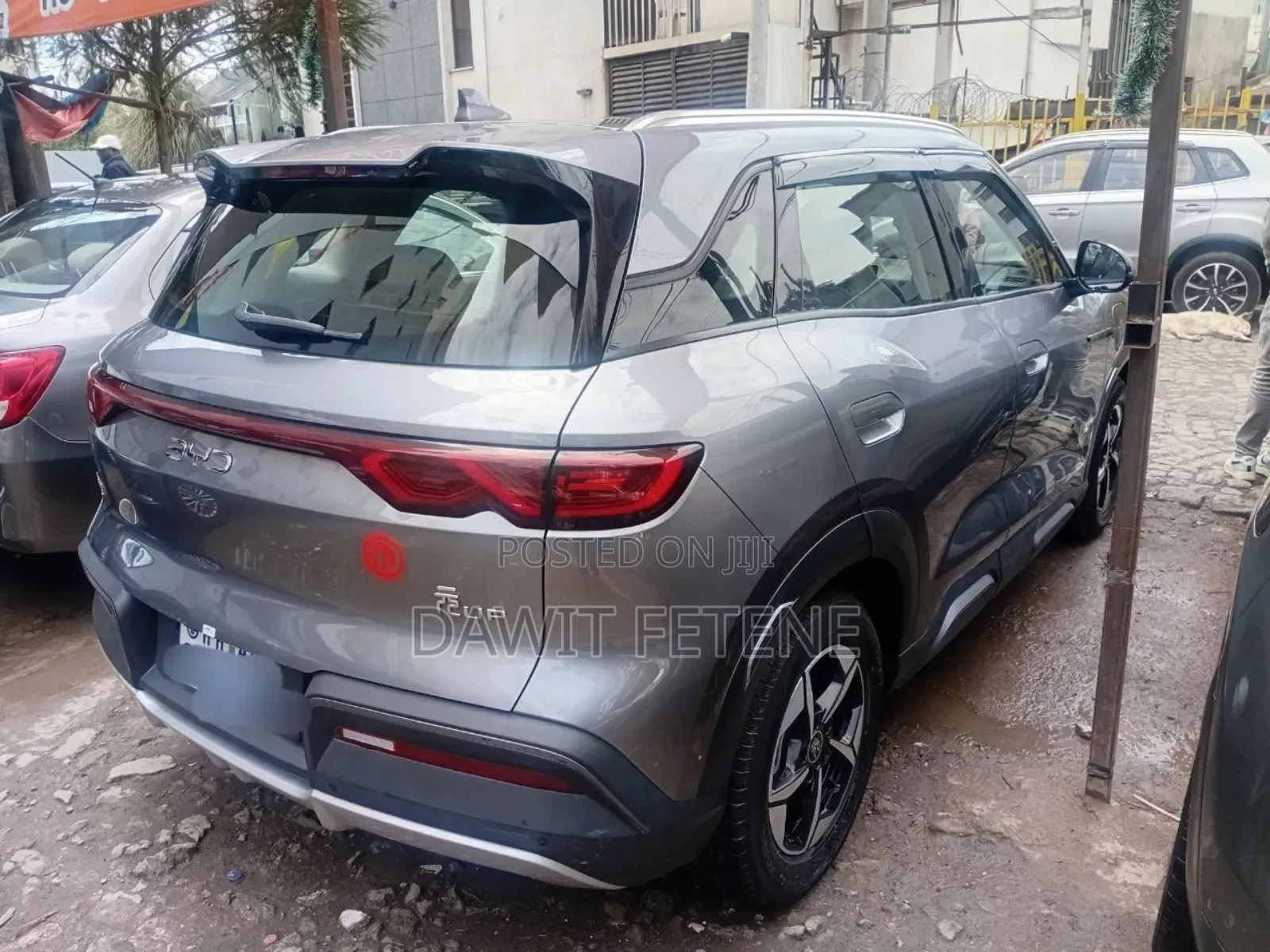 BYD Yuan Up 45 kWh FWD 2024 Silver