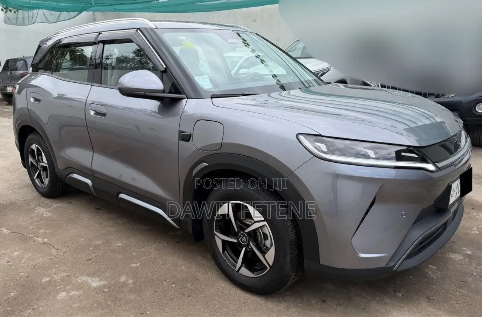 BYD Yuan Up 45 kWh FWD 2024 Silver