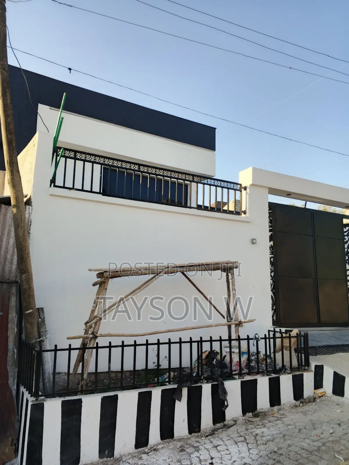 3bdrm Villa in Addis Ababa Jacros, Bole for sale