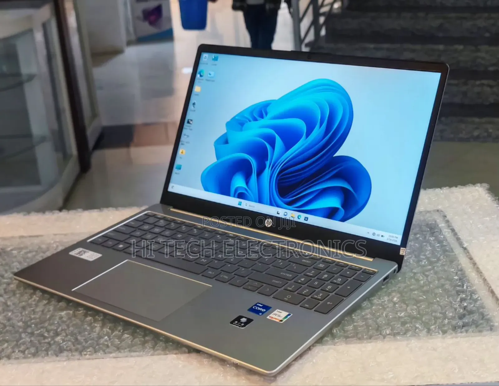 New Laptop HP Stream Notebook 16GB Intel Core i5 SSD 1T