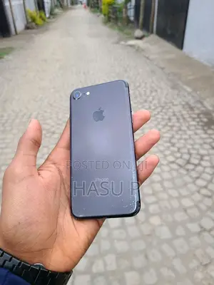 Apple iPhone 7 128 GB Black