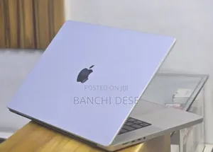 New Laptop Apple MacBook Pro M1 32GB Apple M1 Pro SSD 512GB