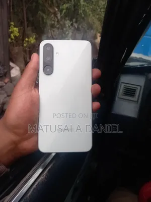 Samsung Galaxy M16 128 GB Gray